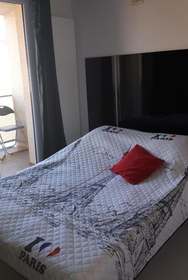 Apartamenty Centrum Rynek Market City Center Kielce Eksteriør billede